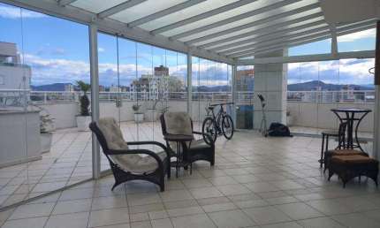 Apartamento para Venda Cobertura com piscina e 4 vagas de garagem no Estreito. FLORIANOPOLIS