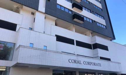 Sala para Venda Sala comercial com garagem em Coqueiros. FLORIANOPOLIS