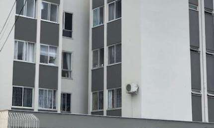 Apartamento para Aluguel Apartamento de 1 dormitório com garagem no Kobrasol. SÃO JOSÉ