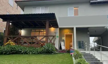 Casa Comercial para Venda Excelente casa para uso comerical com terreno de 576m2 no Estreito FLORIANOPOLIS