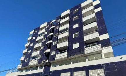 Apartamento para Aluguel Apartamento de 2 dormitórios (suíte), sacada, 2 garagens e totalmente mobiliado no Itacorubi. FLORIANOPOLIS