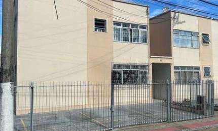 Apartamento para Venda Apartamento com 2 dormitórios, reformado e garagem descoberta no Kobrasol. SÃO JOSÉ