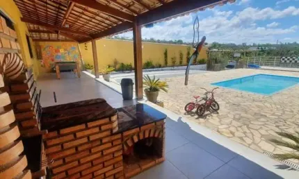 Sítio no cond. Recanto da Serra - 8 Quartos, 4 Suítes + chalé