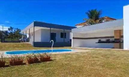 Vendo casa no Condomínio Vale do Luar / Jaboticatubas - MG