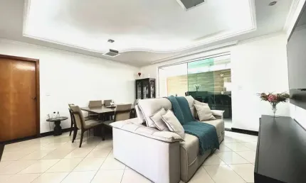 ÁREA PRIVATIVA | 4 QUARTOS | 2 VAGAS | BAIRRO CASTELO - R$ 1.100.000,00