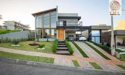 Casa à venda no Condomínio Figueira Garden em Atibaia