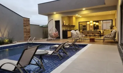 Maravilhosa Casa decorada à venda no Condomínio Buona Vita Atibaia