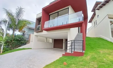 Casa térrea á venda no Condomínio Terras de Atibaia