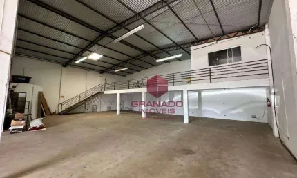 Barracão para alugar, 400 m² por R$ 4.200,00/mês - Jardim Atami - Maringá/PR