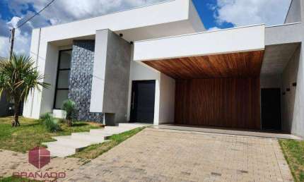 Casa à venda, 254 m² por R$ 1.990.000,00 - Chácaras Aeroporto - Maringá/PR