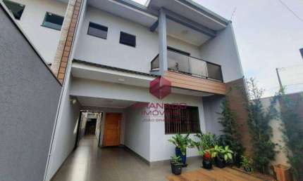 Sobrado com 3 dormitórios à venda, 137 m² por R$ 615.000,00 - Jardim Colina Verde - Maringá/PR