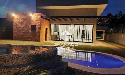 Casa com 4 dormitórios à venda, 320 m² por R$ 3.000.000,00 - Jardim São Paulo - Maringá/PR