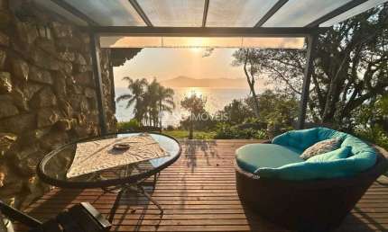 Casa com 4 quartos à venda na Praia do Forte, Florianópolis  por R$ 18.000.000