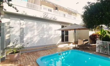 Casa com 4 quartos à venda em jurerê internacional, florianópolis  por r$ 4.500.000