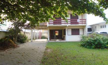 Casa com 3 quartos à venda no Ingleses, Florianópolis  por R$ 2.120.000