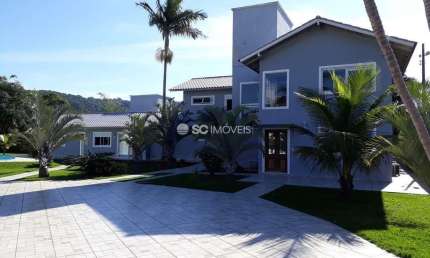 Casa em condomínio fechado com 7 quartos à venda no Ingleses, Florianópolis  por R$ 2.800.000