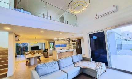 Casa com 4 quartos à venda em Jurerê Internacional, Florianópolis  por R$ 5.299.000