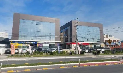 Sala comercial à venda no Ingleses, Florianópolis  por R$ 370.000