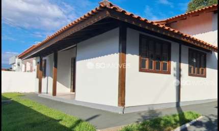 Casa com 4 quartos para alugar no Ingleses, Florianópolis  por R$ 5.100