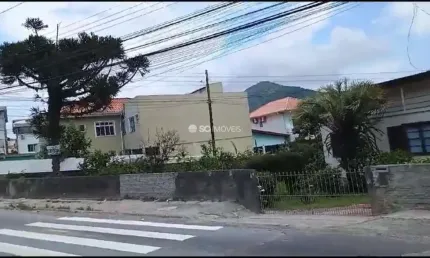 Terreno comercial à venda no Ingleses, Florianópolis  por R$ 950.000