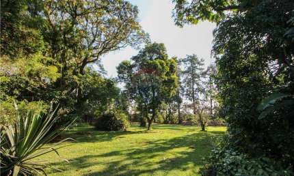 Centro de Araçoiaba da Serra com 4.000 m2 de terreno ideal para o construção de um Village