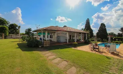 Casa  - Venda - na entrada de  Araçoiaba da Serra, São Paulo