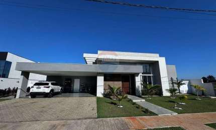 Casa térrea com 4 suítes no Condomínio Solar do Bosque, em Sorocaba SP.
