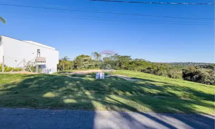 Terreno  à Venda 2000 m² - Portal do Sabiá - Araçoiaba  da Serra / SP