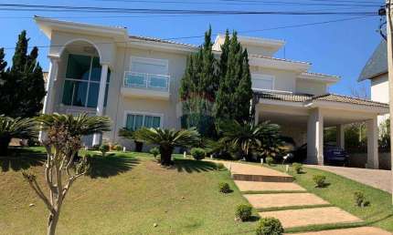 Aluguel casa alto padrão mobiliada com 3 quartos no condomínio Vale do Lago por 16.700 mil