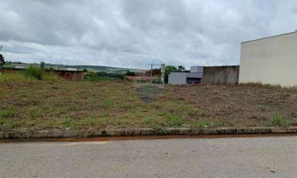 Terreno de 168 mts2 a venda no interior de São Paulo!!!