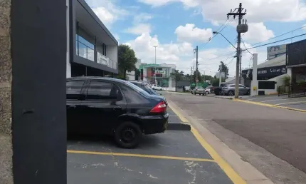 Terreno alugo 100m Av Antonio Carlos Comitre, no Parque Campolim em Sorocaba SP com 12,5m de frente.