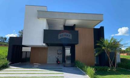 Casa para locação com 3 suítes no Alphaville Nova Esplanada 3