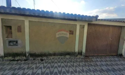 Casa à venda com 3 quartos no Parque São João em Votorantim - SP