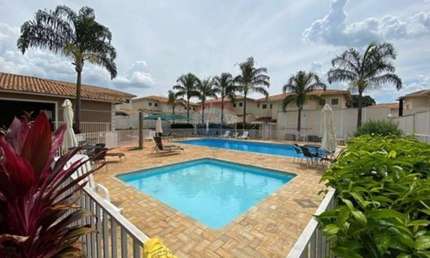 Casa com 3 Quartos no Village Salermo – Conforto e Sofisticação para Locação!