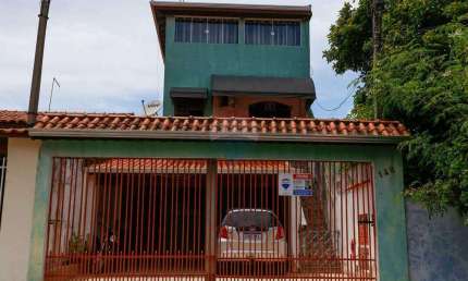 Casa com 3 quartos à venda na Rua Alzira Camilo, 148, Jardim São Guilherme, Sorocaba