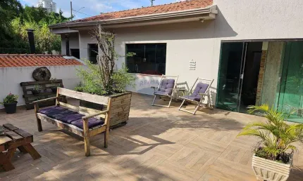 Casa para locação, 4 quartos (1 suíte) piscina e área gourmet deslumbrante