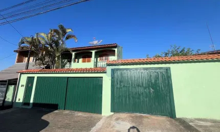 Sobrado para aluguel com 3 quartos, 1 suíte no Jardim Montreal em Sorocaba