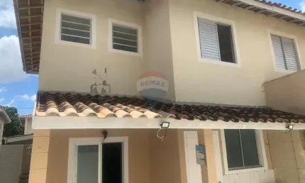 Casa em Condomínio para Alugar – 3 Dormitórios | 1 Suíte | 2 Vagas | Sala Ampla