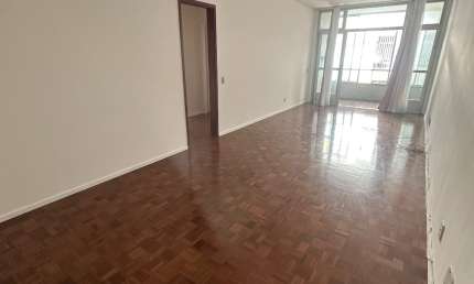 Apartamento com 3 quartos para alugar na Rua Joaquim Távora, Icaraí, Niterói