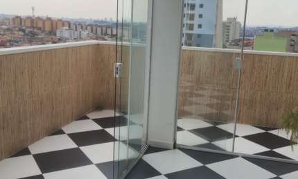 Cobertura com 106 metros quadrados, 2 dormitórios, sendo 1 suíte, aceita permuta!