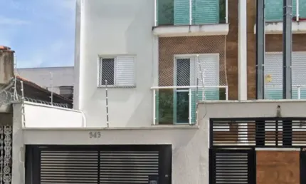 Bela cobertura sem condomínio com 88 metros quadrados, 2 dormitórios, sala, cozinha planejada, 2 banheiros,  1 vaga