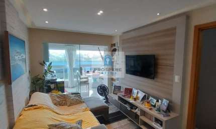 Apartamento  em Armação, 1 quarto, nascente, decorado, área de serviço. Porteira fechada.