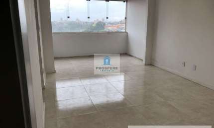 Apartamento em Daniel Lisboa, REFORMADO, 2 quartos, sendo 1 suíte, varanda integrada, 3 banheiros, dependência completa, 1 vaga de garagem.
