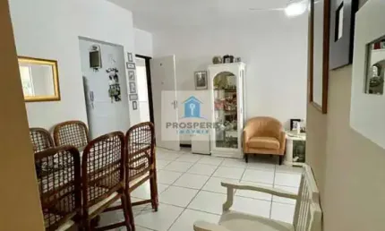 Apartamento de 2 quartos, sendo 1 suíte no térreo em Stella Maris.