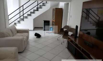 Casa a venda no Matatu: 5 quartos, 5 suítes, 6 banheiros, 521m² - Venda em Salvador-BA
