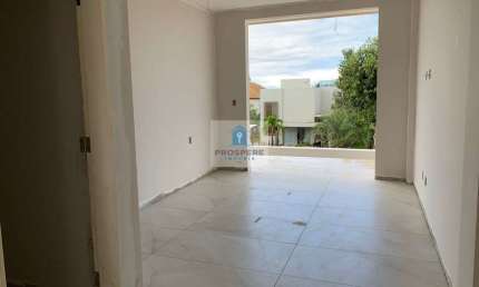Casa Duplex 5 quartos, varanda Vista Mar e Pé direito duplo. Condomínio com segurança 24hrs, área de lazer, quiosque com lagoa para eventos.