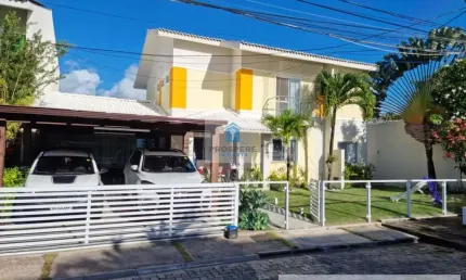 CASA 100% MOBILIADA EM BURAQUINHO, 4 SUÍTES, PISCINA PRIVATIVA E 2 VAGAS DE GARAGEM