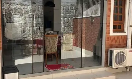 Casa para Venda - 192m², 4 dormitórios, sendo 3 suites, 2 vagas - Medianeira