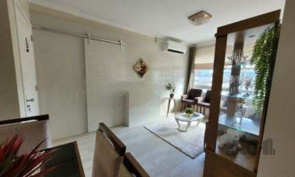 Apartamento 2 dormitórios à venda Menino Deus Porto Alegre/RS