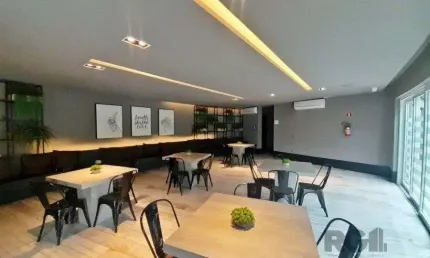 Apartamento 2 dormitórios à venda Teresópolis Porto Alegre/RS